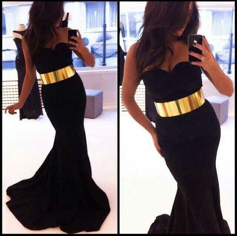 Batman dress Batman Dress, Batman Wedding, Black Mermaid Prom Dress, Backless Evening Gowns, Cheap Formal Dresses, I Am Batman, Prom Dress Styles, Black Prom, Before Midnight