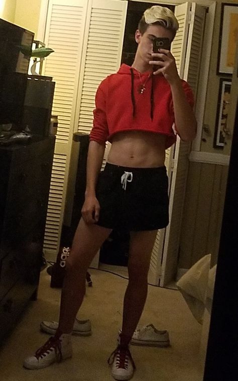 Male crop top Descendants Oc, Boys In Crop Tops, Male Crop Top, Half Shirts, Descendants, Skater Skirt, Crop Top, Crop Tops, How To Wear