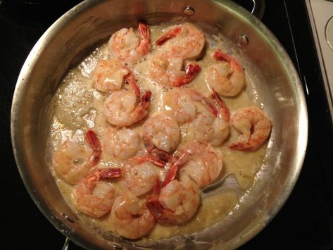 Prawns Appetizers, Shrimp Sauce Recipes, How To Cook Prawns, Shrimp Appetizer, Best Shrimp Recipes, 70th Birthday Party, Shrimp Sauce, Shrimp Appetizers, Ouzo