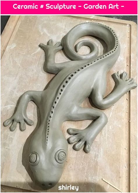 Ceramic Lizard Pottery, Clay Lizards Geckos, Clay Salamander, Animal Sculptures Clay, Ceramic Animals Sculpture, Ceramic Lizard, Clay Lizard, Ceramics Animals, Pottery Animals