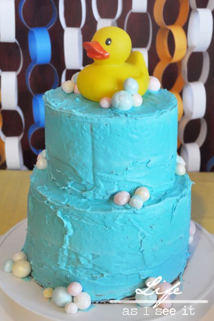 Rubber duck cake Quick Cupcake Recipe, Rubber Duck Cake, Ducky Cake, Rubber Ducky Cake, Rubber Ducky Party, Duck Cake, Ducky Baby Shower, Rubber Ducky Baby Shower, Boy Cake