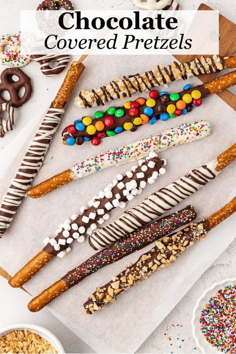 This is the ultimate guide to the best chocolate covered pretzels! I tested eight different types of chocolate and took detailed notes about melting times, taste, appearance, consistency, drying time, price, and more. Now you can make perfect chocolate pretzels with zero guesswork because I've done all the trial and error so you don't have to! Chocolate Covered Pretzels Christmas, Chocolate Pretzel Rods, Thanksgiving Chocolates, Cookie Cookbook, Chocolate Dipped Pretzels, Most Popular Desserts, Christmas Baking Recipes, Covered Pretzels, Types Of Chocolate