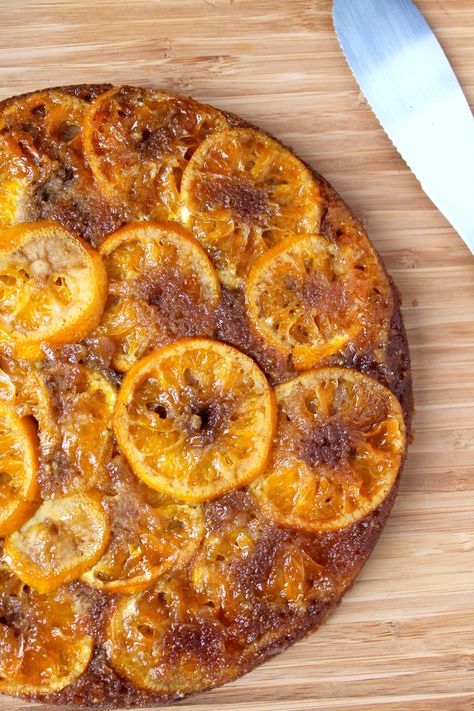 Satsuma Orange Spiced Polenta Upside Down Cake with Honeyed Maple Yogurt Satsuma Orange, Honey Chocolate, Orange Spice, Vegetarian Breakfast, Upside Down Cake, Cereal Recipes, Holiday Table, Perfect Desserts, Holiday Desserts