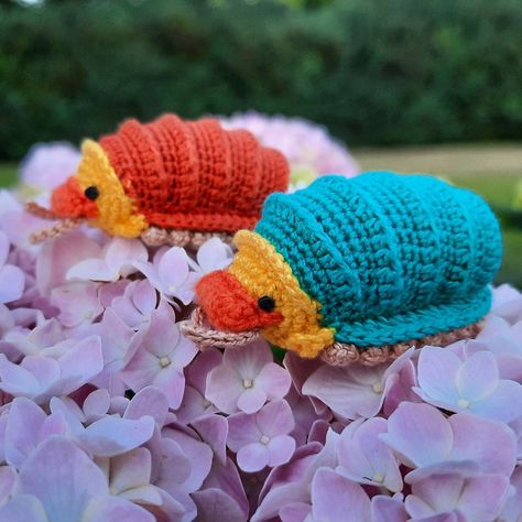 Crochet A Rubber Ducky Isopod Amigurumi Mash-Up … Also Known As Roly Poly, Woodlouse, Pill Bug, & Potato Bug | KnitHacker Isopod Crochet Pattern Free, Crochet Isopod, Ducky Isopod, Potato Bugs, Pill Bug, Crochet Hack, Roly Poly, Crochet Animal, Animal Patterns