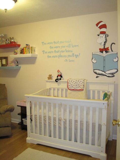 Mural idea Dr Seuss Nursery Theme, Colored Shelves, Dr Suess Nursery, Boy Nursery Cars, Twin Boys Nursery, Cat Chair, Baby Room Shelves, Dr Seuss Nursery, Chair Corner