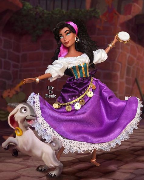 Disney Esmeralda, Disney Princess Barbies, Esmeralda Disney, Disney Swag, Barbie Disney, Disney Doll, Disney Princess Dolls, Cute Sewing Projects, Disney Concept Art