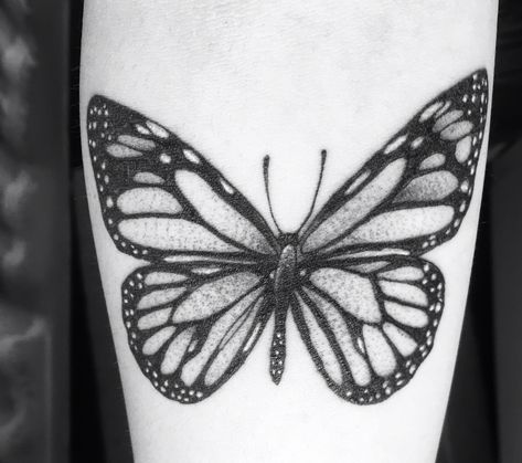 Black And Grey Monarch Butterfly Tattoo, Monarch Tattoo, Monarch Butterfly Tattoo, Tattoos Black, Butterfly Tattoos, Monarch Butterfly, Butterfly Tattoo, Lotus Flower Tattoo, Tattoos And Piercings