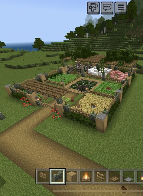 Minecraft Backyard Design, Minecraft Farm Ideas Survival, Mincraft Idea Cottage, Farms For Minecraft, Village Minecraft Aesthetic, Minecraft Village Theme Ideas, Tree Farm Minecraft Ideas, Mountain Side Base Minecraft, Mc World Ideas