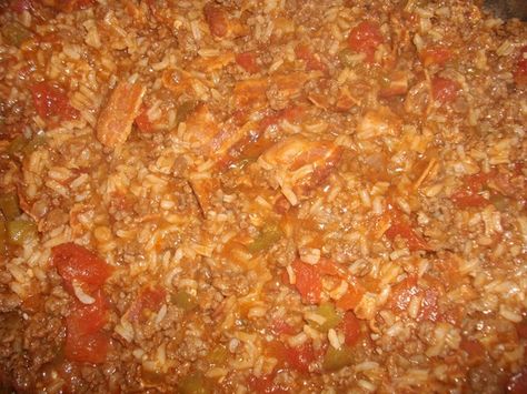 This meaty Spanish rice has lots of flavor. Every time I make this dish, it reminds me of my childhood days when I was in grade school, and the delicious hamburger Spanish rice which was served for lunch. Prep time includes cooking the bacon, hamburger, and vegetables. Spanish Rice With Bacon, Spanish Rice Recipe, Lunch Prep, Rice Recipes For Dinner, Bacon Recipe, Spanish Rice, Bacon Grease, Childhood Days, Bacon Recipes