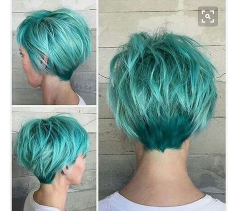 Gorgeous teal bob! Hairstyle Pixie, Mint Green Hair, Stacked Bob, Hair Things, Fantasy Hair, Short Hair Color, Penteado Cabelo Curto, Short Pixie Haircuts, Round Faces