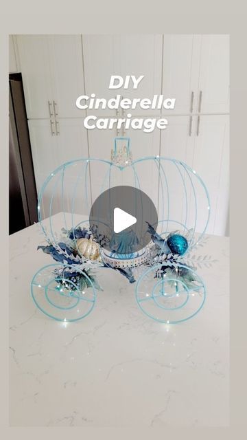 Cinderella Party Centerpieces, Cinderella Quinceanera Themes Ideas, Cinderella Birthday Centerpieces, Cinderella Quince Centerpieces, Cinderella Quinceanera Themes Centerpieces, Cinderella Centerpiece Ideas Quince, Princess Party Centerpieces Diy, Carriage Centerpiece Ideas, Cinderella Birthday Party Centerpieces