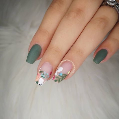 Army Green Spring Nails, Olive Green Manicure, Olive Nail Designs, Nail Dipping Powder Colors, Bday Nails, Mauve Nails, Minimal Nails Art, Nails Pretty, Formal Nails