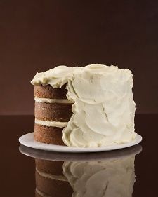 Cream Cheese Frosting - Martha Stewart Recipes Carrot Cake Frosting, Cream Cheese Frosting Easy, Vegetable Cake, Martha Stewart Recipes, Cream Cheese Buttercream, Cream Cheese Frosting Recipe, Easy Cream, Cake Icing, Icing Recipe