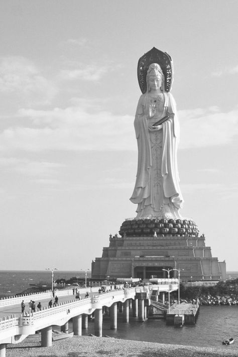 Visit China, Quan Yin, Guan Yin, Tropical Resort, Kwan Yin, Sanya, Buddhist Temple, China Travel, Beach Time