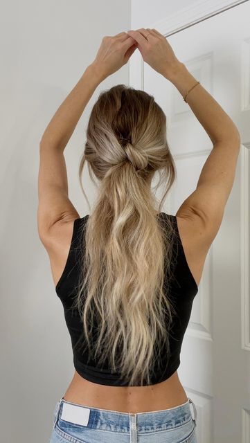 Whitney Lynne on Instagram: "Chic. Easy. Ponytail 🌸 This is so great for spring travels, the gym or an event! Save to try! #ponytailhairstyleforlonghair #ponytailstyles #ponytailslayer #ponytail #hairidol Ponytail goals, ponytail inspo, vacation hair, vaca hair inspo, hair inspo, spring hair goals, spring hair idea, hair goals, hair goals achieved, hair idol, hair idols, hair goals af, blonde hair, blond af, blonde hair for spring, inspo hair, ponytail inspo, easy ponytail, easy Updo, Updo h Blonde Hair For Spring, Hair For Spring, Ponytail Easy, Goals Achieved, Easy Ponytail, Vacation Hair, Easy Updo, Inspo Hair, Vacation Hairstyles