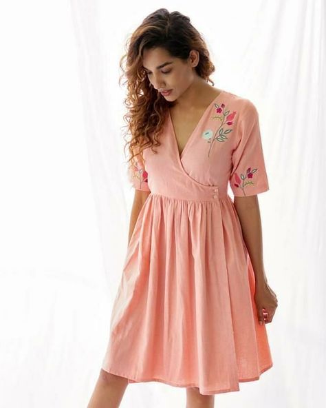 One Piece Dress Indian Style, One Piece Dress Western, Wrap Dress Outfit, Simple Frock Design, Cotton Short Dresses, Simple Frocks, Frock Patterns, Wrap Dress Short, Salwar Kamiz