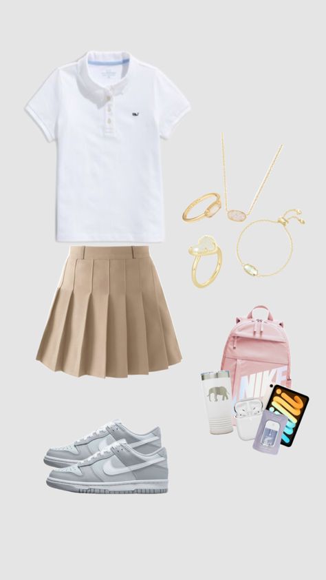 School#uniform# School Outfits With Uniform, How To Look Cute In School Uniform, Back To School Uniform Outfits, Uniform Fits, Back To School Uniform, School Backpack Essentials, Preppy Outfits For School, School Uniform Skirts, Uniform Outfits