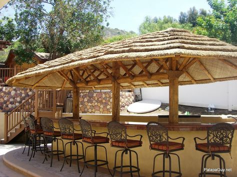 Palapa Pool Bar Bush Bar Ideas, Tiki Backyard, Outdoor Tiki Bar, Casa Club, Backyard Ideas For Small Yards, Bar Shed, Bamboo House Design, Tiki Bars, Umbrella Decorations