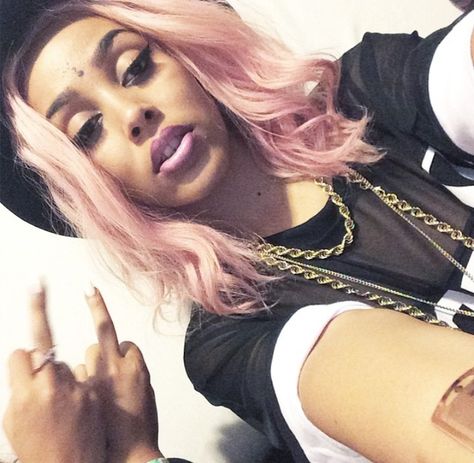 Doja Cat Doja Cat Tumblr, Doja Cat In 2014, Doja Cat Old Pictures, Old Doja Cat, Celeb Selfies, Doja Cat Icon, Cloud Rap, Cats Tumblr, Celebrity Selfies