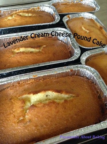 Passionate About Baking: Lavender Cream Cheese Pound Cake Lavender Food, Cheese Pound Cake, Lavender Cream, Lavender Recipes, Luncheon Meat, Culinary Lavender, Cream Cheese Pound Cake, Nom Nom Nom, Christmas Recipe