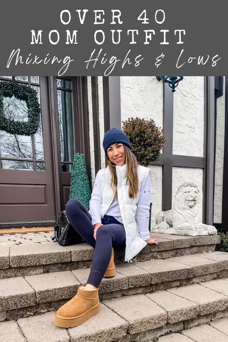 Short Uggs Boots Outfit, White Platform Outfit, Outfits With Ugg Slippers, Ugg Platform Outfit, Uggs Boots Outfit, Platform Uggs Outfit, Platform Ugg, Platform Uggs, Platform Outfit