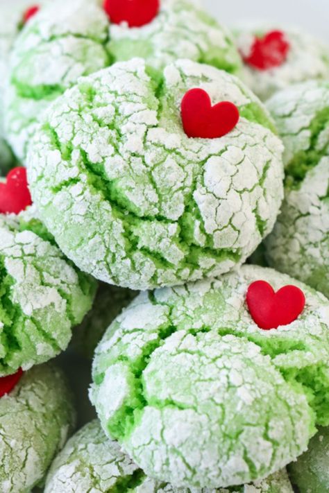 Grinch Crackle Cookies, Grinch Sugar Cookies Recipe, Grinch Cookies Pistachio, Peppermint Grinch Cookies, Grinch Cool Whip Cookies, Grinch Shortbread Cookies, Grinch Butter Cookies, Grinch Pistachio Cookies, Easy Grinch Recipes