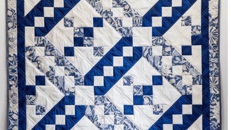 5 Free 3 Yard Quilt Patterns You Will Love Sewing - Nana Sews 3 Yard Quilt Patterns Free, 3 Yard Quilt Patterns, Beginner Quilts, Puzzle Quilt, Quilt Hangers, Baby Quilt Pattern, Cute Quilts, Quilt As You Go, Lap Quilts