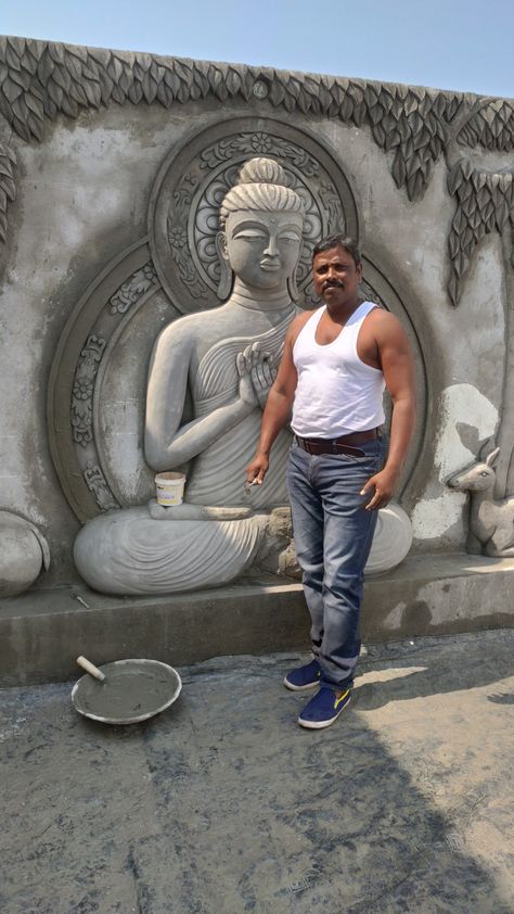 Any contact 7989546949 Cement Mural Art, Buddha Wall Mural, Buddha Fountain, Wall Mural Design, Bad Room Design, Buddha Wall Decor, Balinese Art, 3d Wall Sculpture, Compound Wall Design