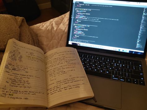 Computer Programmer Aesthetic Girl, Computer Science Study Aesthetic, Comp Science Aesthetic, Computer Major Aesthetic, Computer Engeering Aesthetic, Romanticizing Computer Science, Think Plan Execute Wallpaper Laptop, Vision Board Software Engineer, Cybersecurity Aesthetic Girl