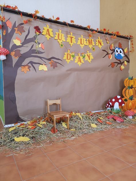 Autumn Decor Kindergarten, Autumn Decorations Kindergarten, Fall Decoration, Fashion Themes, Diy Crafts For Kids Easy, Autumn Decor, Autumn Day, Diy Crafts For Kids, Preschool Crafts