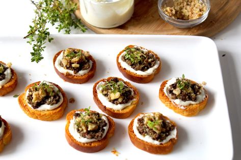 Author: Sheenam These bite sized delights can be served as the perfect appetiser for your next get-together. Make these delicious crostini using just a handful of ingredients and this snack is ready in minutes!! Crispy toasted golden brown bread topped with soft goats cheese (-mixed with some honey) and further topped with olive tapenade, crushed...Read More Tapenade Appetizer, Toasted Crostini, Goat Cheese Appetizer, Christmas Appetizers Easy, Goat Cheese Crostini, Crostini Appetizers, Healthy Yogurt, Goats Cheese, Olive Tapenade