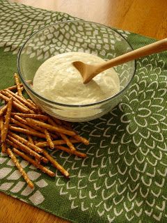 Horseradish-Honey Mustard Pretzel Dip. Jesse and I ate all of this in one sitting. Yum! Pretzels Ideas, Mustard Pretzel Dip, Pretzel Dip Recipes, Horseradish Dip, Pretzel Crusted Chicken, Holiday Apps, Mustard Pretzels, Honey Mustard Pretzels, Honey Mustard Dip