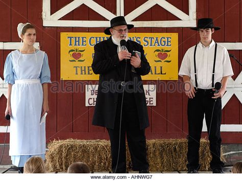 Amish Clothes Stock Photos & Amish Clothes Stock Images ... Amish Clothes, Amish Wedding, Amish Clothing, Dress Reference, Plain People, Amish Country, Bridal Dress, Got Married, Academic Dress