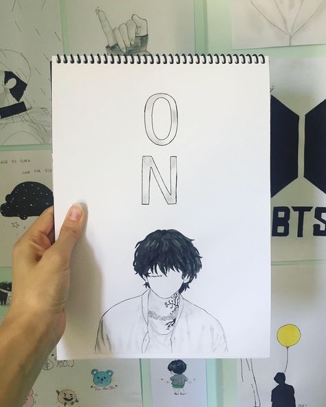 Kpop Inspired Drawings, Half And Half Paintings, Bts Related Drawings, Drawing Bts Easy, Bts Anime Drawing, Bts Inspired Paintings, Bts Aesthetic Drawing, Cute Bts Drawings, Bts Easy Sketch