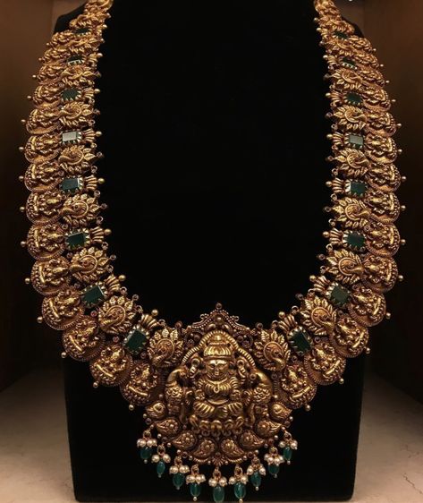 Temple Set Jewellery For Bridal, Bridal Long Chain Designs Gold, U Haram Gold, Temple Haram Jewellery Designs, Lakshmi Kasulaperu Jewellery, Long Gold Haram Designs Indian, Gold Sets Jewelry Indian Design, Kasulaperu Jewellery, Long Haram Gold Jewellery Designs