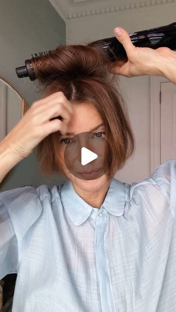 How To Tie Up A Bob Short Hair, Ponytail For Bob Haircut, Hair Too Short For Ponytail, Short Hair Tying Ideas, In Between Hair Length Style Short, How To Style A Short Bob Haircut, How To Style Italian Bob, Short Hair No Styling, Bouncy Bob Hairstyles