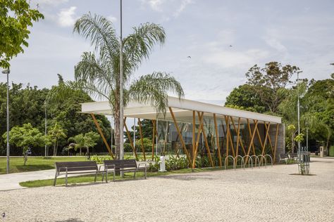 Tourist Information Center, Covered Garden, Information Architecture, Information Center, Tourist Information, Roof Plan, Architecture Photo, Architectural Inspiration, Amazing Architecture