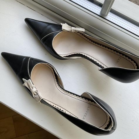 Miu miu, kitten heels, black heels, coquette shoes, Carmela, bow heels, miu miu heels, courts, vintage kitten heels, vintage heels, pointy heels, Italian vintage, vintage pointy heels. Black and white pointy kitten heels The most INSANE... - Depop Vintage Pointed Heels, Black Heels Vintage, Heels Coquette, Black Vintage Heels, Miu Miu Kitten Heels, Pointy Kitten Heels, Kitten Heels Vintage, Coquette Shoes, Vintage Kitten Heels