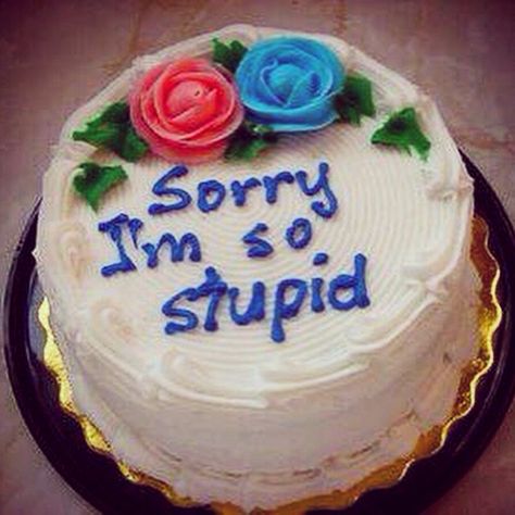 Apology Cake, Sorry Cake, Tumblr Black And White, Clown Cake, Ugly Cakes, Funny Birthday Cakes, Reaction Memes, Dream Cake, Cake Board