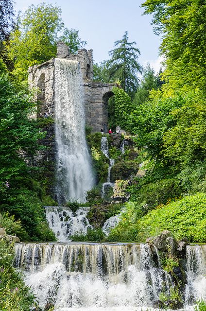 Trick fountains in the Palace Gardens at Wilhelmshoehe, Kassel, Germany Kassel Germany, Palace Gardens, Stunning Photography, Beautiful Waterfalls, Alam Yang Indah, Germany Travel, Pretty Places, Places Around The World, World Heritage