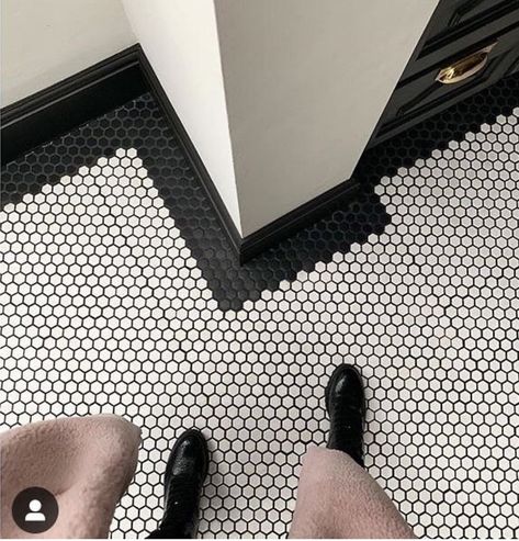 Penny Tile Bathroom Floor, Penny Tiles Bathroom, Penny Tile Floors, Black And White Floor, Black And White Tiles Bathroom, Penny Tile, Inspired Interiors, White Floor, Black And White Tiles