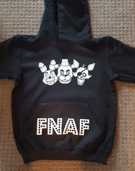 Fnaf Merch Clothes, Fnaf Hoodie, Fnaf Clothes, Fnaf Merch, Fnaf Photos, Fnaf Wallpapers, Stylish Hoodies, Style Icon, Shirt Outfit