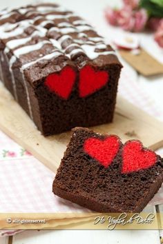 S Valentino, Plum Cake, Valentines Day Food, Valentines Food, Creative Food, Beautiful Cakes, Cake Cookies, San Valentino, Sweet Recipes