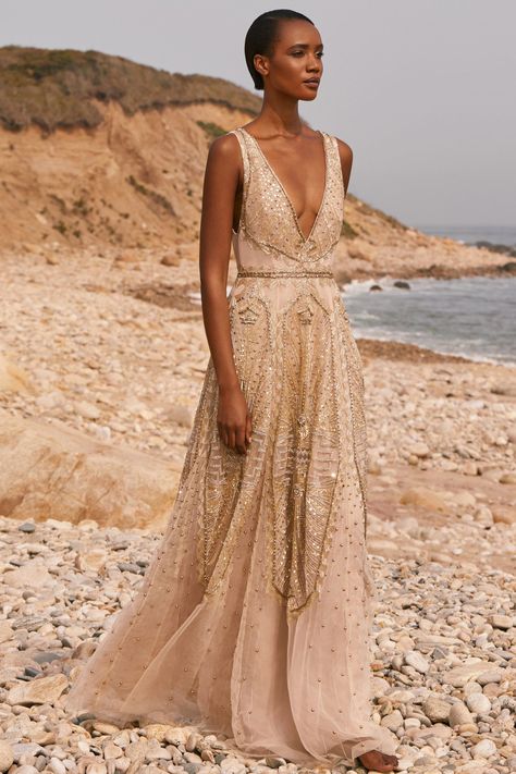 Couture Champagne Wedding Dresses: Cucculelli Shaheen Embroidered A-Line Gown Gaun Tulle, Evermore Fashion, Cucculelli Shaheen, Gold Wedding Dress, Wedding Dress Champagne, Silk Tulle, Champagne Wedding, Ivory Wedding Dress, Black Tie Wedding