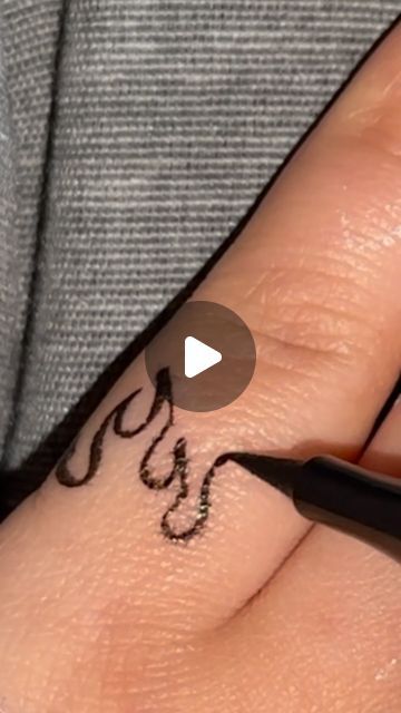 Vibe Drawing, Capricorn Vibes, Tattoo Eyeliner, Capricorn Facts, Eyeliner Tattoo, Eyeliner Tutorial, Drawing Art, Art Tattoo, Body Art