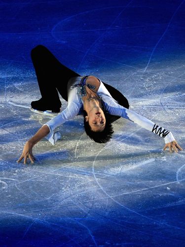 Johnny Weir - USA Professional Ice Skates, Stephane Lambiel, Johnny Weir, Ice Skater, Winter Olympic Games, Ice Skaters, Male Figure, Hanyu Yuzuru, Winter Olympics