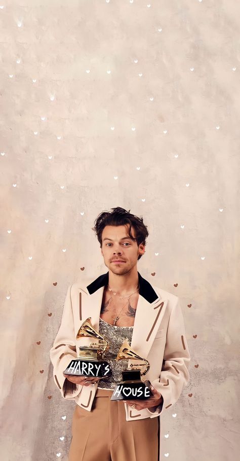 Harry Styles Lowkey Wallpaper, Harry Styles Lockscreen Iphone, Harry Styles Iphone Wallpaper, Harry Styles Background, Harry Styles Wallpaper Iphone, Harry Styles Lockscreen, Bb Style, Harry Style, Harry Styles Outfit