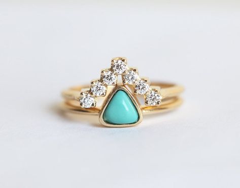 Turquoise Ring Engagement Ring Diamond Wedding Set Gold #gadget Trillion Engagement Ring, Trillion Ring, Matching Ring Set, Turquoise Ring Engagement, Wedding Ring For Him, Turquoise Gold Ring, Matching Wedding Rings, Engagement Ring Diamond, Diamond Wedding Sets