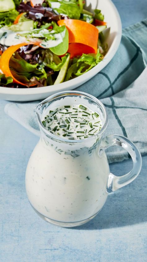 Buttermilk Dressing Buttermilk Dill Dressing, Buttermilk Salad, Buttermilk Salad Dressing, Dressing Vinaigrette, Dried Dill, Buttermilk Dressing, Vinaigrette Salad, Garlic Clove, Southern Cooking