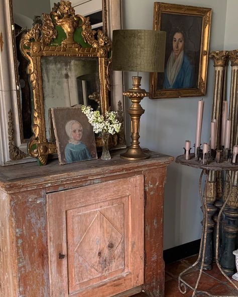 Antique Styling, French Accent, Chateau Style, Catholic Statues, Antique Portraits, Garden Urns, Crystal Chandelier, Vintage Decor, Entryway Tables